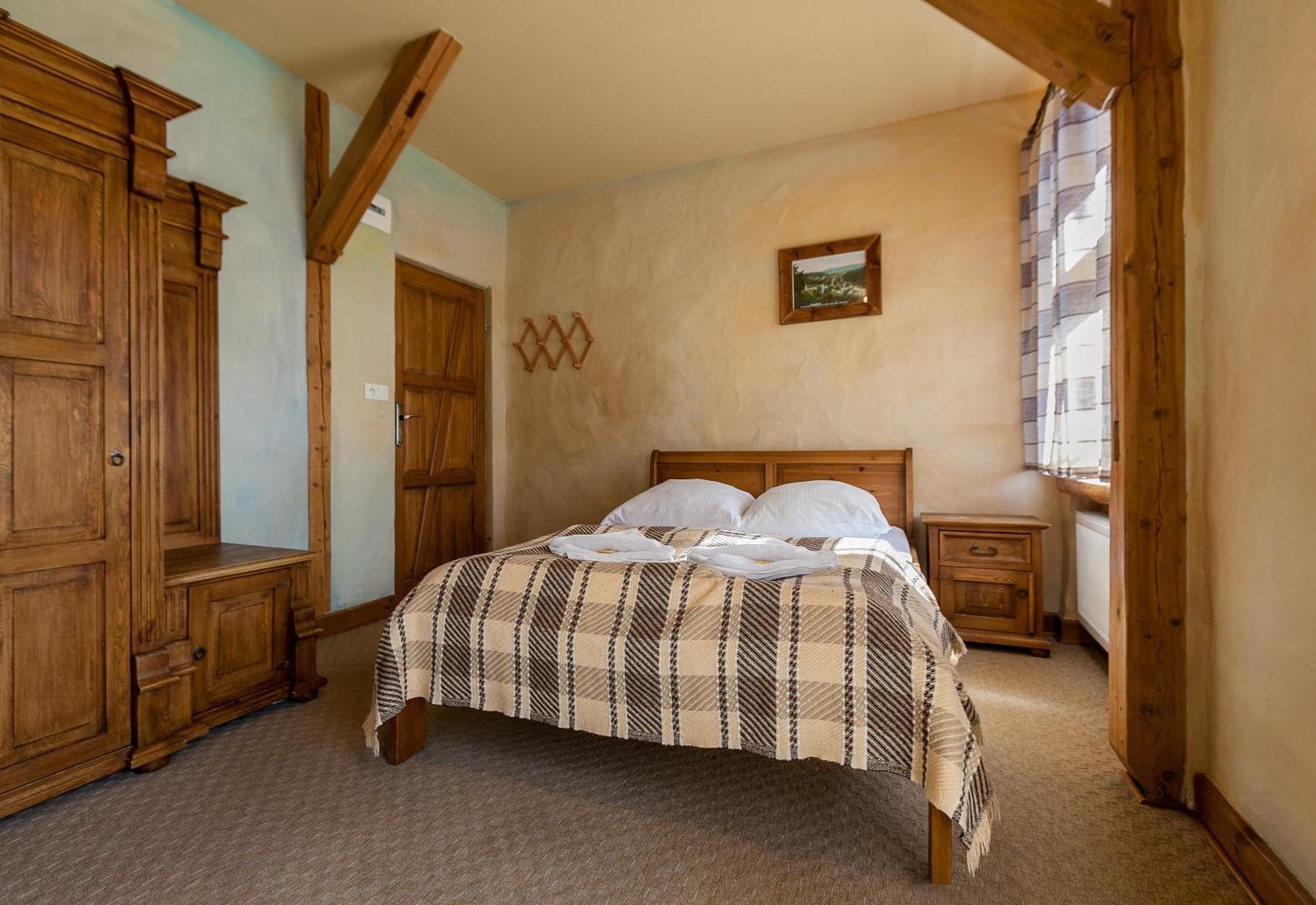 Bed and Breakfast Gosciniec Pod Lipa Шклярська Поремба Екстер'єр фото
