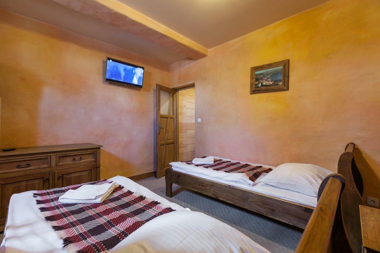 Bed and Breakfast Gosciniec Pod Lipa Шклярська Поремба Екстер'єр фото